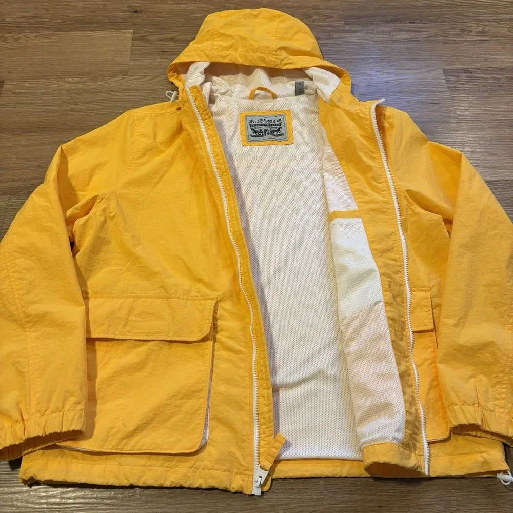 Levi's Hooded Rain Jacket Men's XL Yellow Windbreaker Jacket Full Zip Utility - Picture 9 of 15